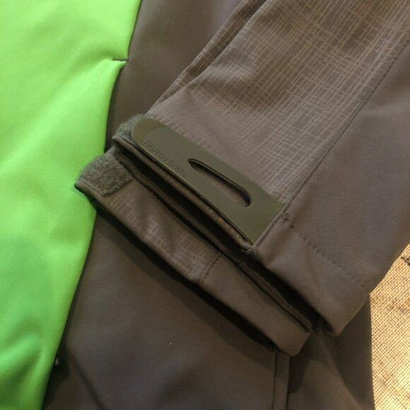 North End Men's Green & Gray Jacket With UTK Warm.Logik Technology Reflective Br - Picture 9 of 11